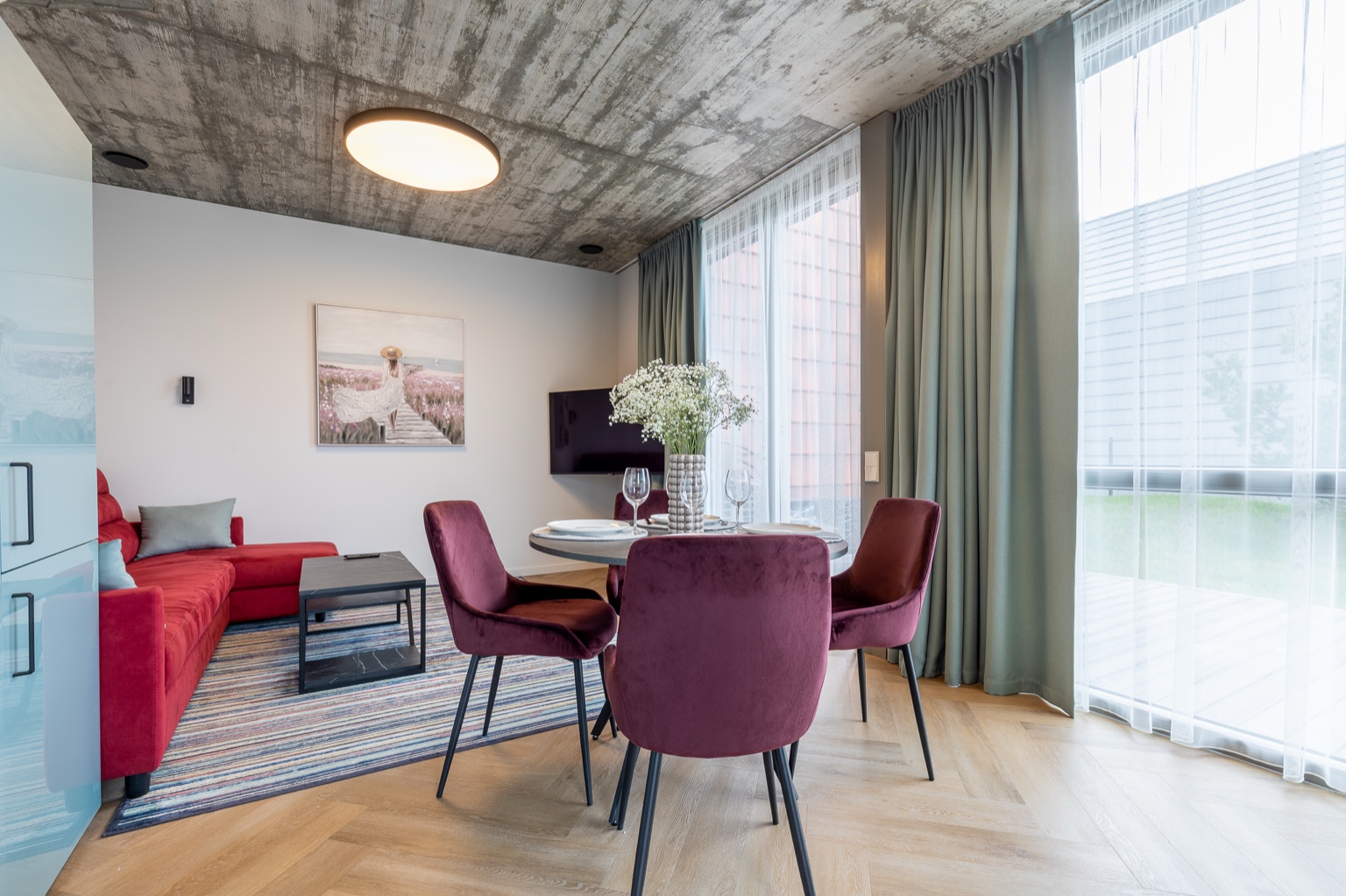 16C94DEE B0E8 4553 B24A 9063B823302F