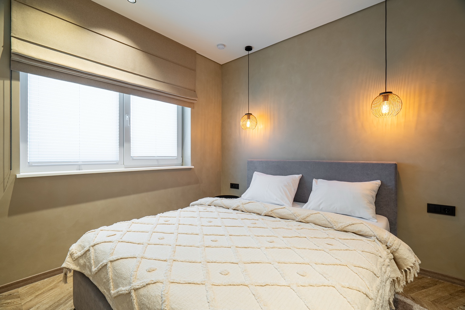 CCCA6049 5E10 48B1 A05D 8C25B258B389 1