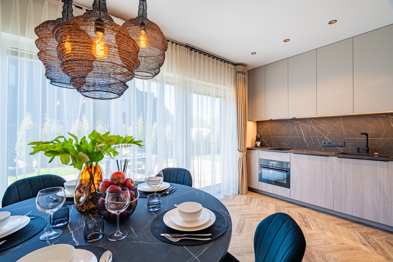 E5D432B2 C7D7 4374 ADC6 D012A55BFD22 1